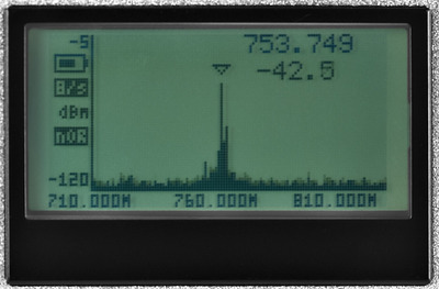 MONACOR RF-EXPLORER/3 HF-Spektrum-Analyser, 15-2700 MHz